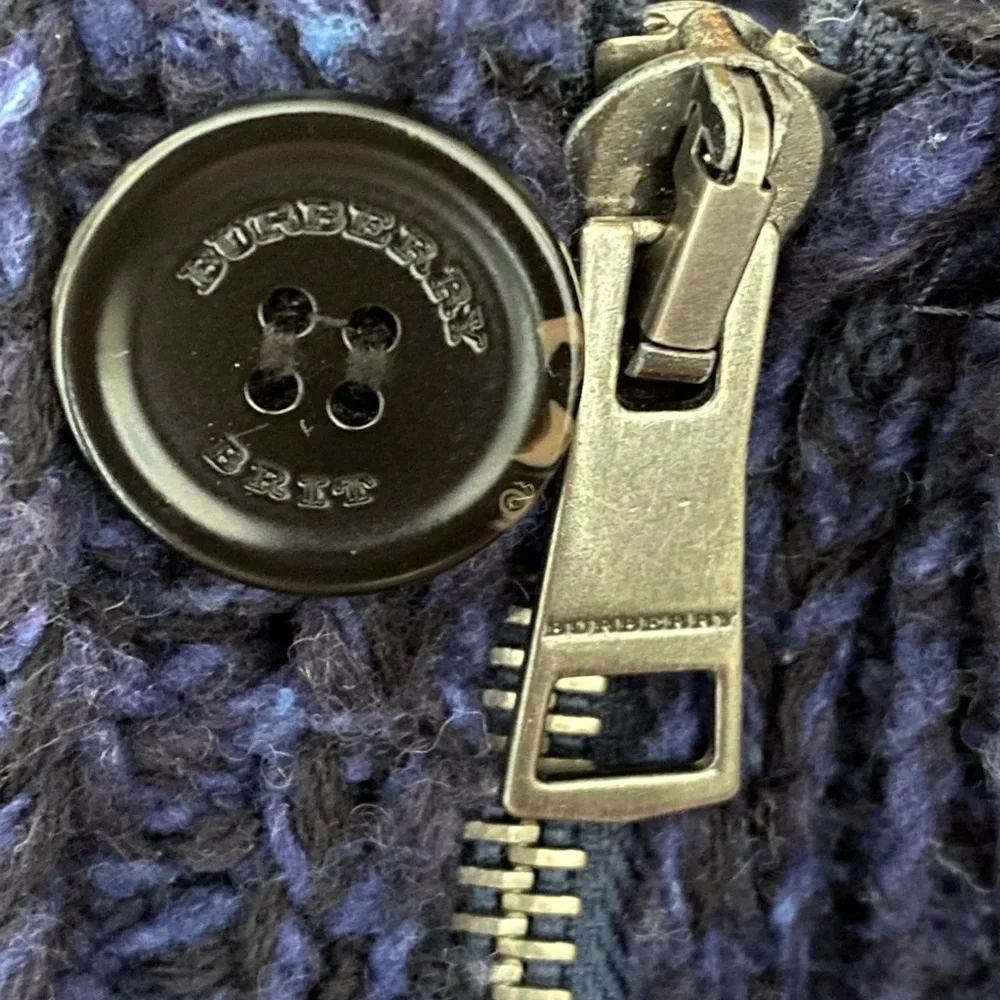Burberry heavy knit cardigan